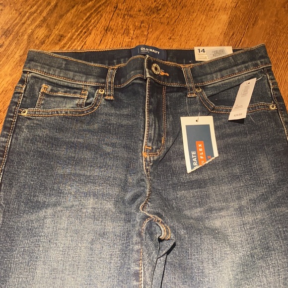 Old Navy Boys Size 14 Regular Brand New with Tags - Picture 2 of 4